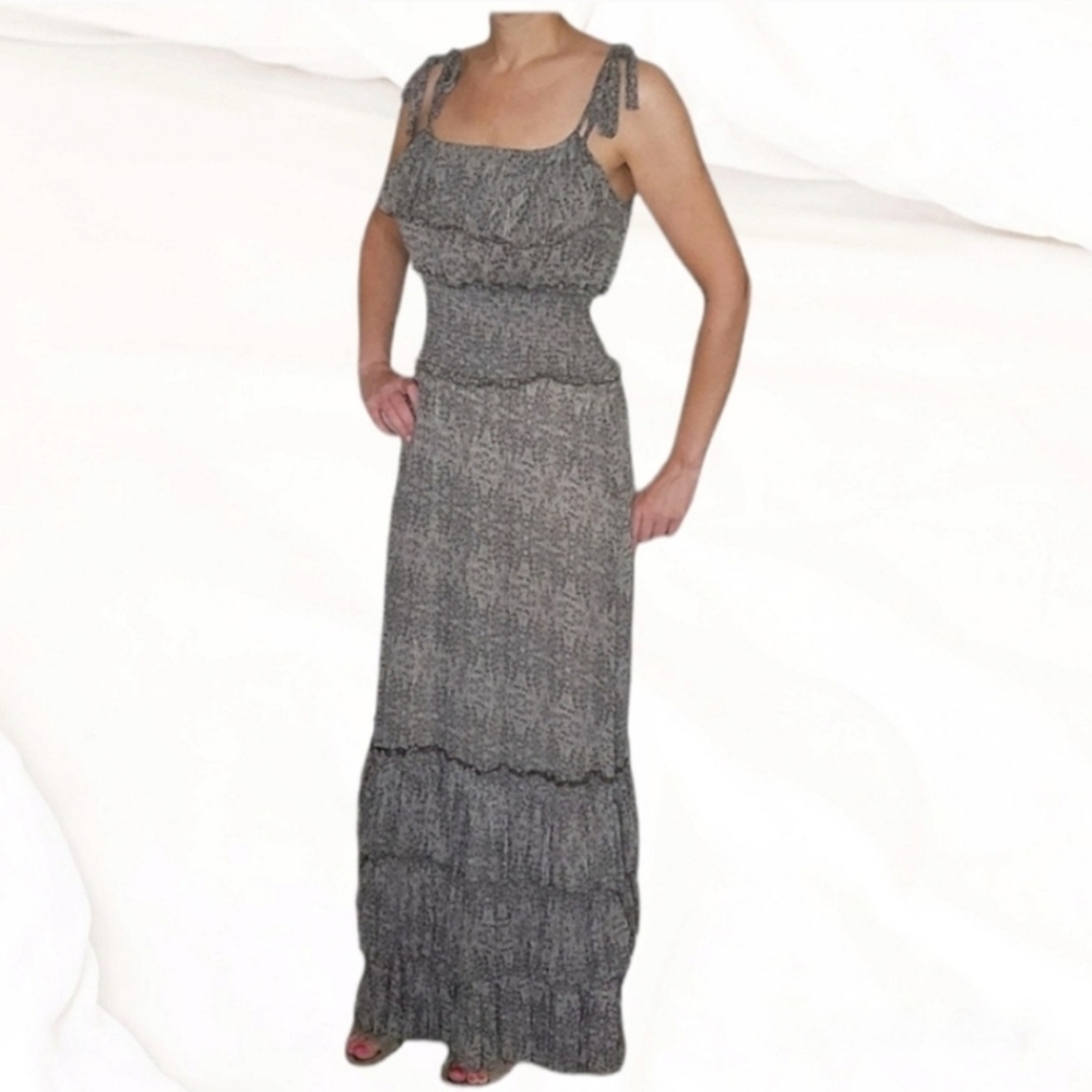 Ruffle maxi dress -NEW- M